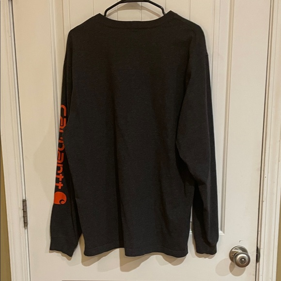 Carhartt Men's Charcoal Long Sleeve Tee with Orange/Red Logo large EUC - Picture 4 of 4
